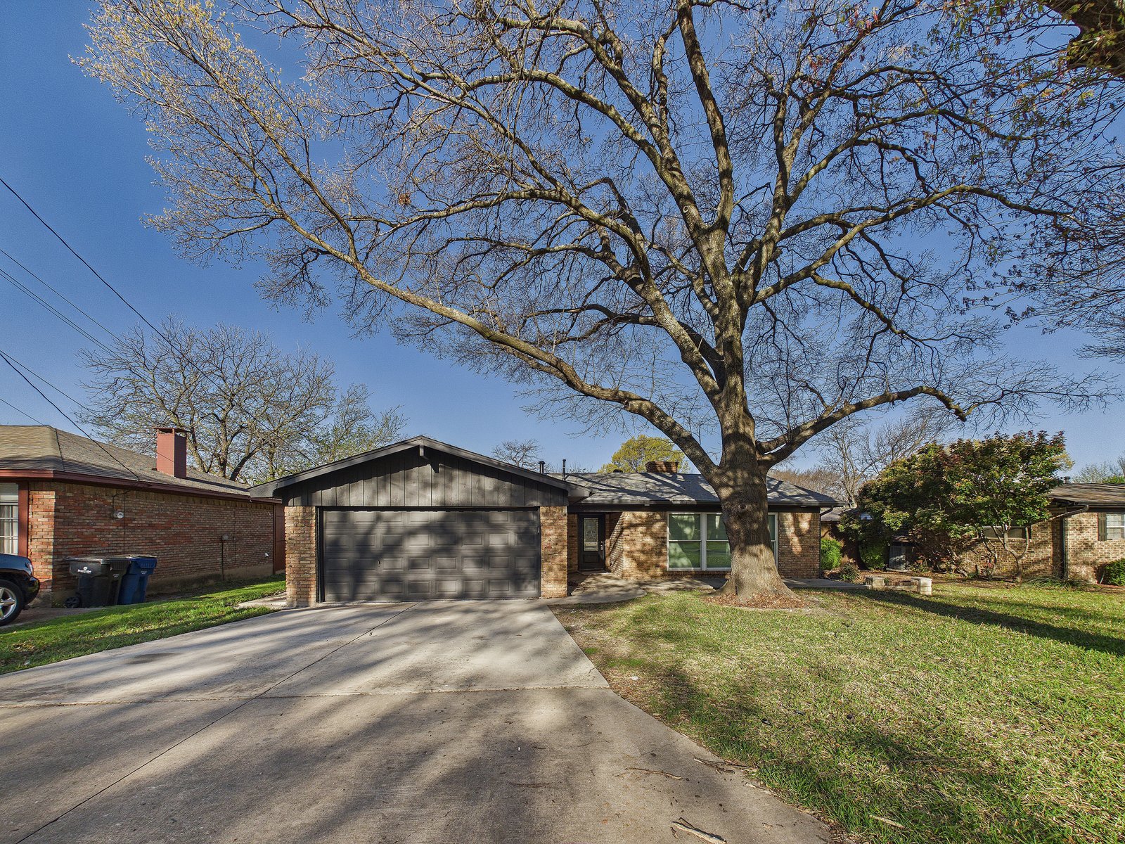 100 Stockyard Lane, Dallas